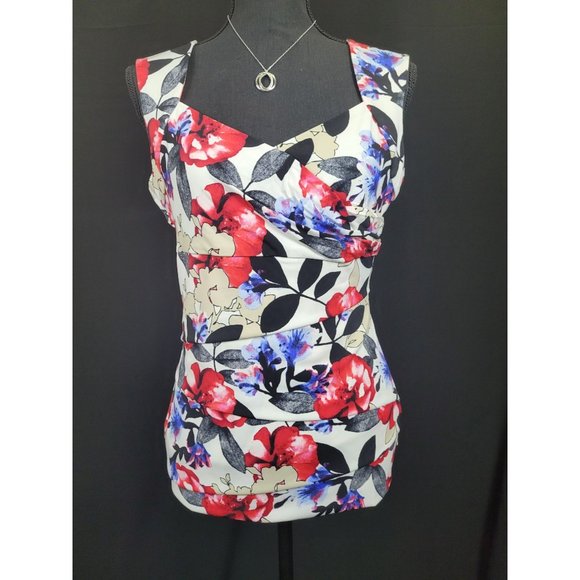 White House Black Market Tops - White House Black Market Size M Floral Tiered Shell Top Blouse Spring Easter